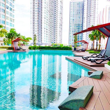 Netflix# Conezion Ioi Resort City By Salaam Suites Putrajaya Exterior foto