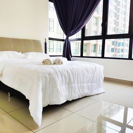 Netflix# Conezion Ioi Resort City By Salaam Suites Putrajaya Exterior foto