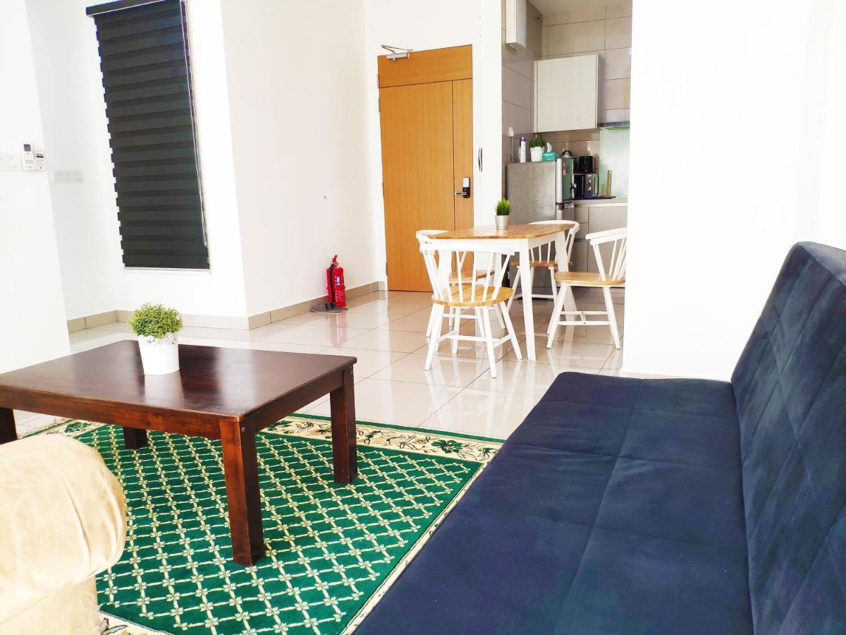 Netflix# Conezion Ioi Resort City By Salaam Suites Putrajaya Exterior foto